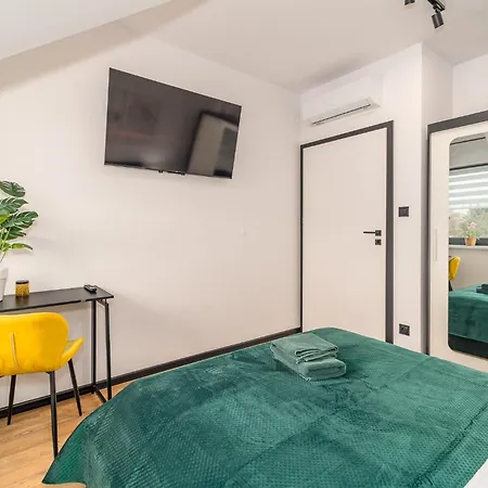 Pensionat Captain House Krk *